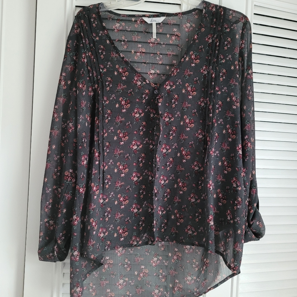 Floral top